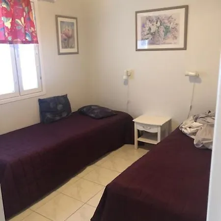 Moonlight 405 * Levi